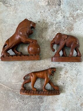 Hand Carved Vintage Philippines Lion Elephant Tiger Animals Wooden Folk Art